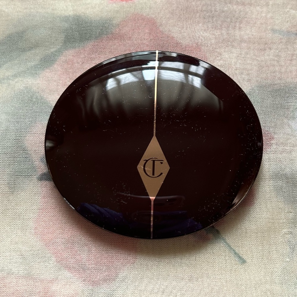 🌹 Charlotte Tilbury Cheek to Chic blush- Pillow Talk